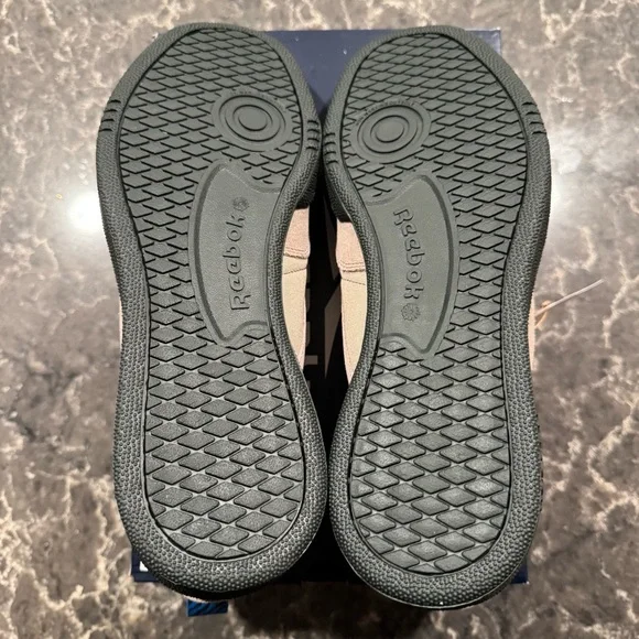 NEW IN BOX Reebok Club C 85 Sneaker (Men’s Size 11) - Picture 11 of 13